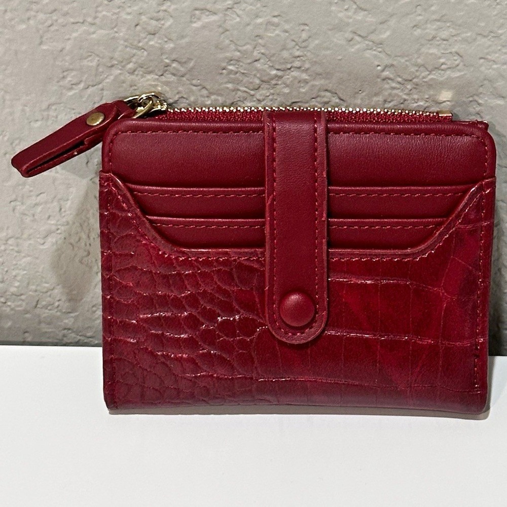 Womens Red Crocodile Pattern Bifold Wallet Snap Zip Coin Pocket Card ID Slots